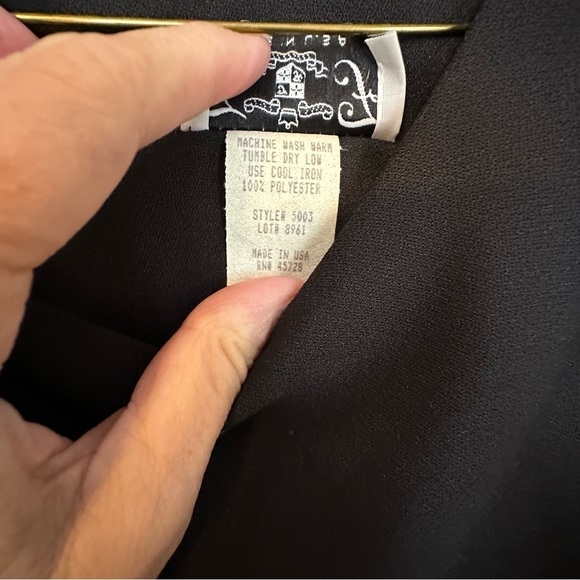 T Fe Vtg. Stunning Polyester Three Tiered Side Tie Long Sheer Sleeve Dress Sz 16 - Picture 11 of 16